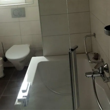 De بيت ريفي 3*